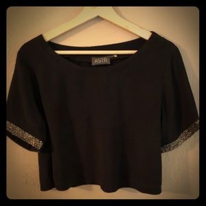 ASTR flowy crop top